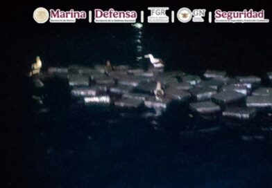 EN UNA OPERACIÓN MARÍTIMA SE ASEGURAN APROXIMADAMENTE DOS TONELADAS DE PRESUNTA COCAÍNA